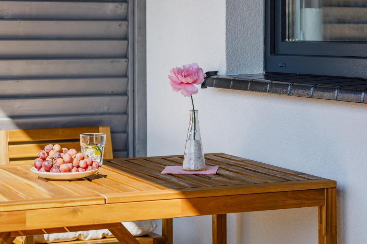 Seaside Escape Pet Friendly Apartments Mielenko By Noclegi Renters Ngoại thất bức ảnh